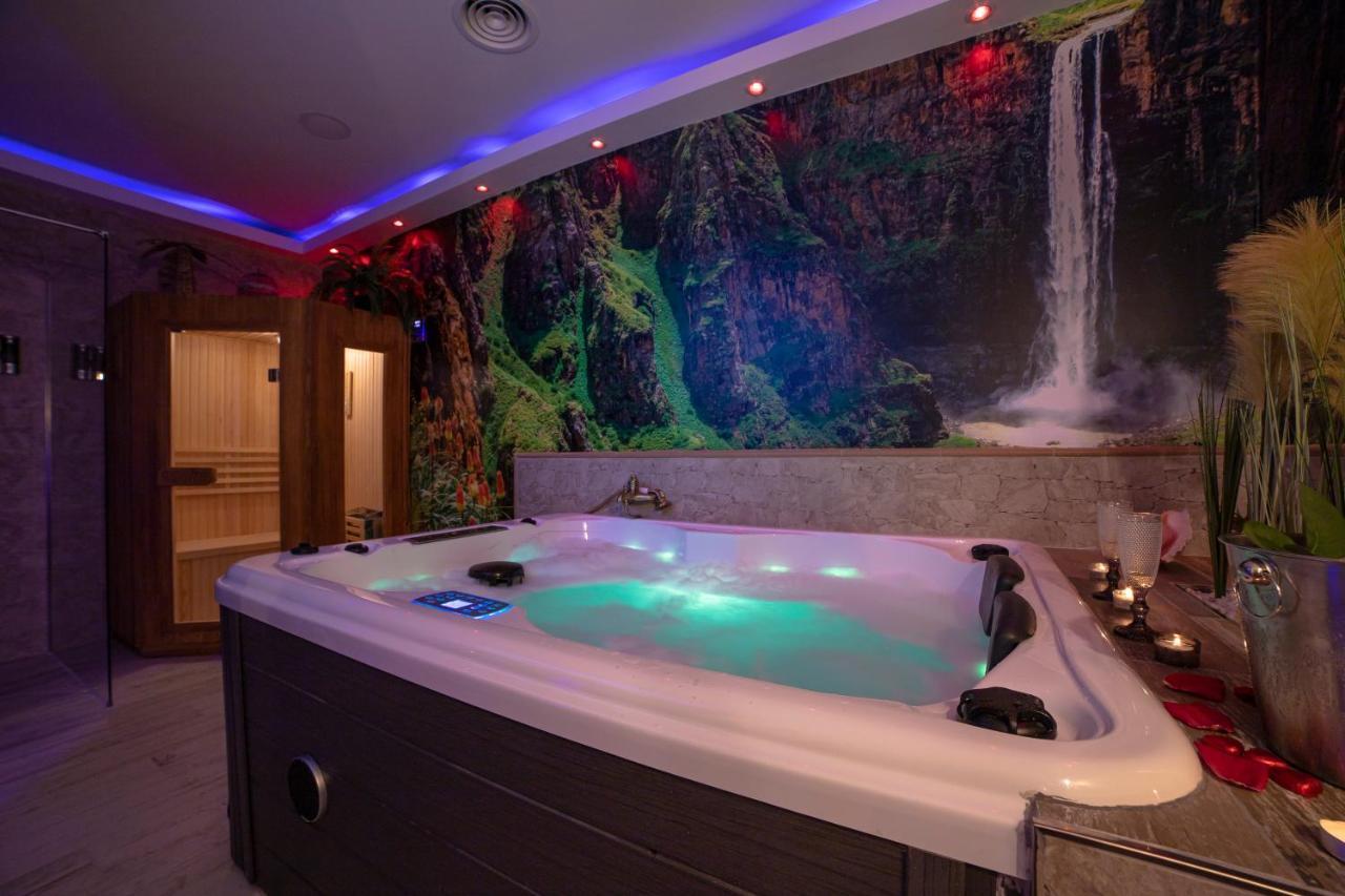Apartamento Estrella Sauna Spa Jacuzzi Alhama de Aragón Eksteriør bilde