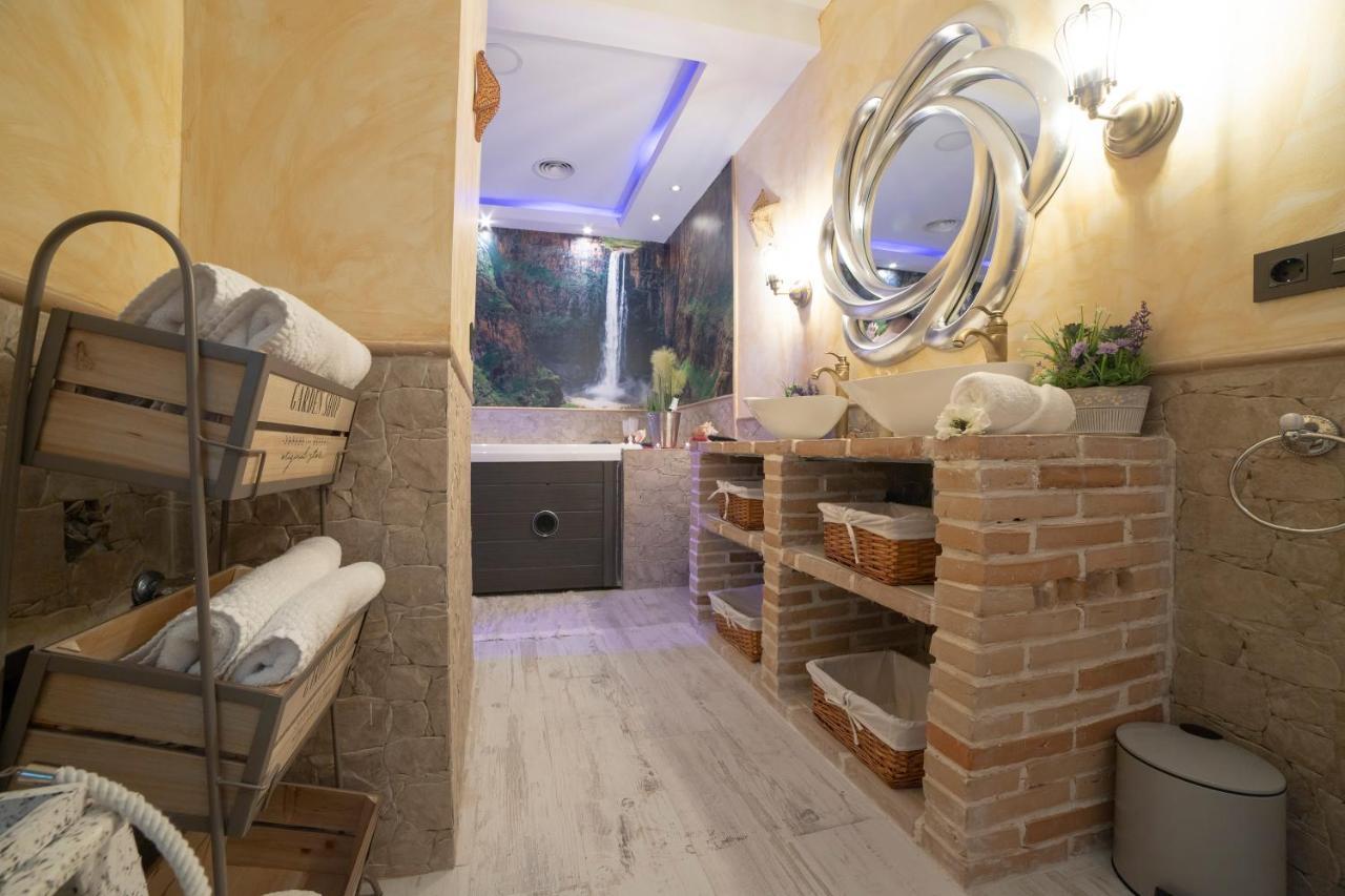 Apartamento Estrella Sauna Spa Jacuzzi Alhama de Aragón Eksteriør bilde